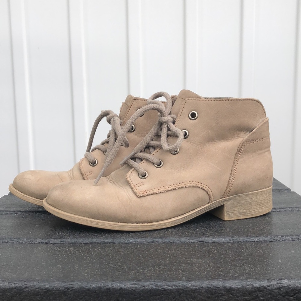 Steve Madden Ankle Bootie